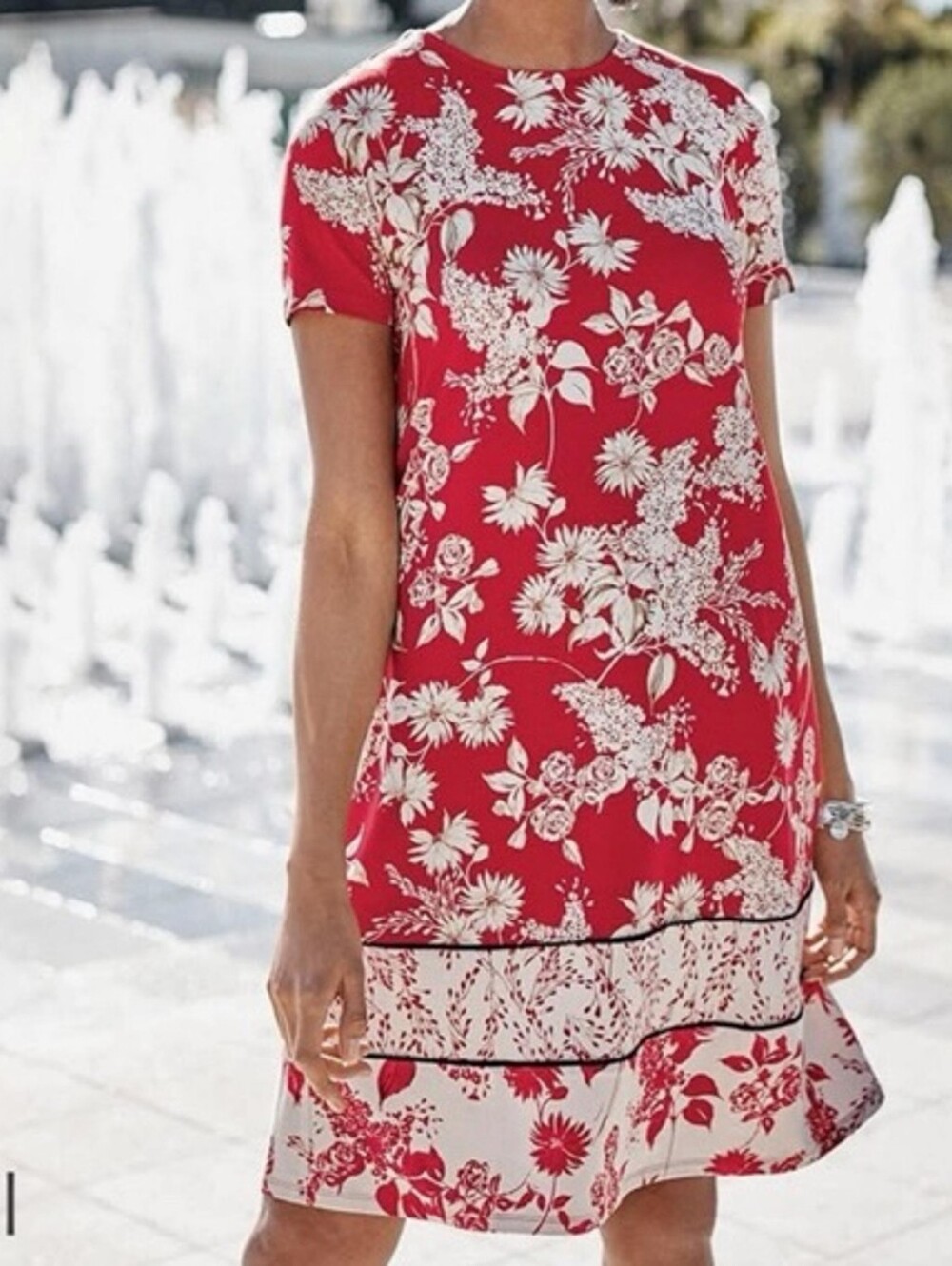 J.Jill Wearever Collection Red/ White Floral Short Sleeve T-Shirt Dress
